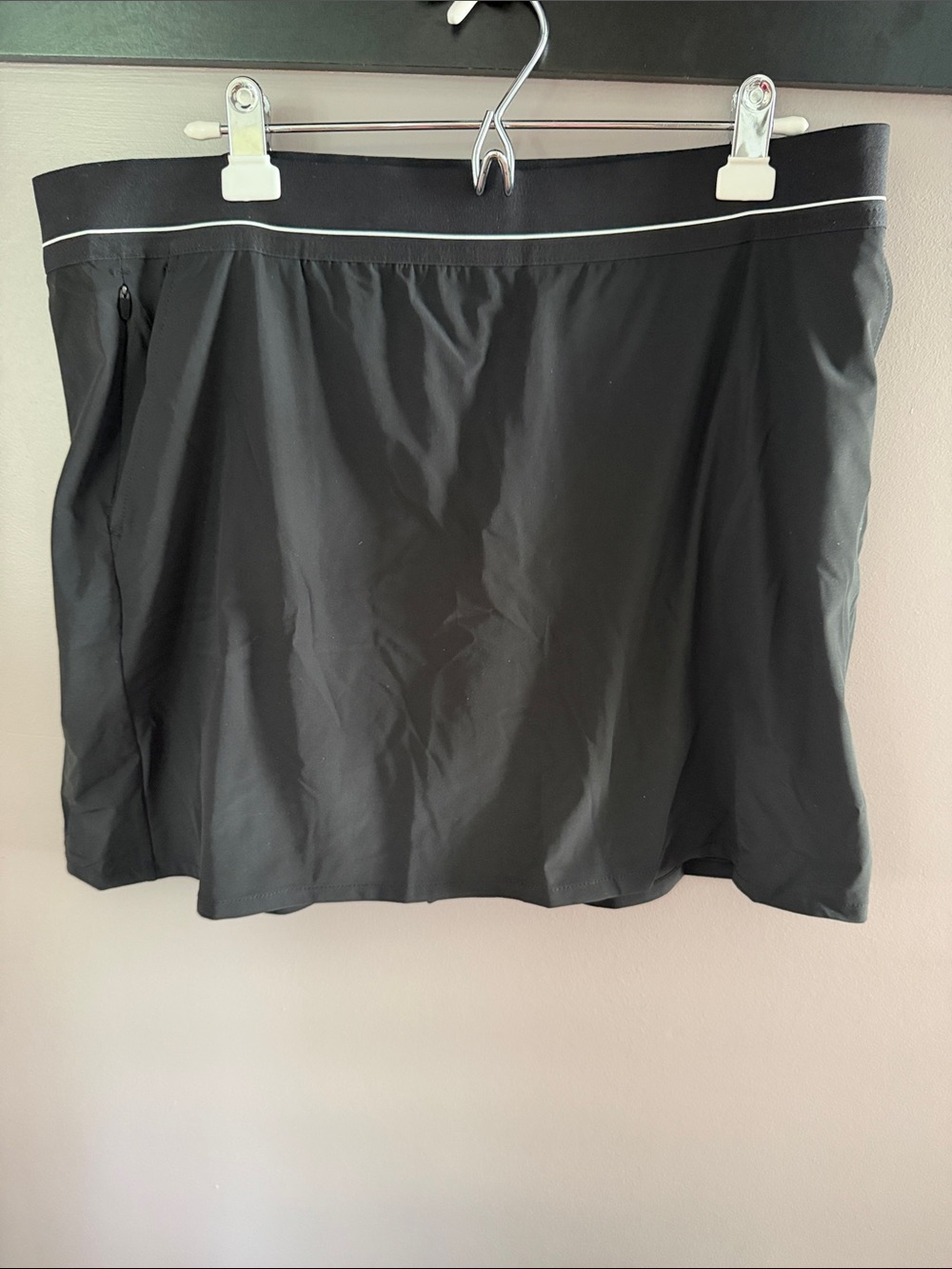 Soybu Black Athletic Skort with white Trim and built in boy shorts XL